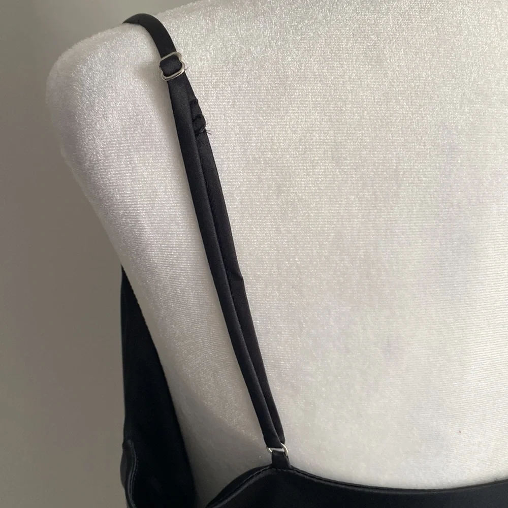 New Forever 21 Ladies Modern Little Black Satin Slip Cowl Neck Side Cinch Detail - Picture 6 of 7